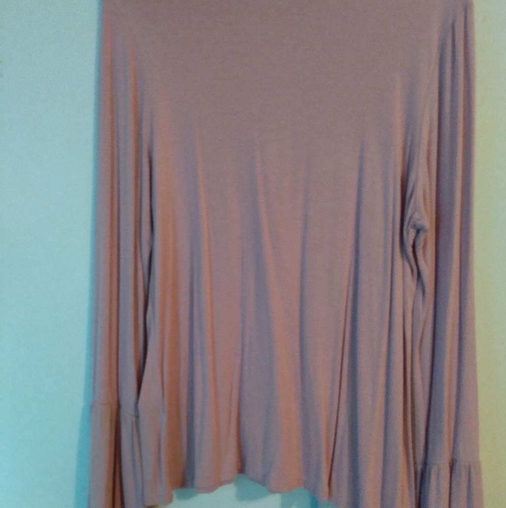 Long sleeve blouse/ Blusa de manga larga